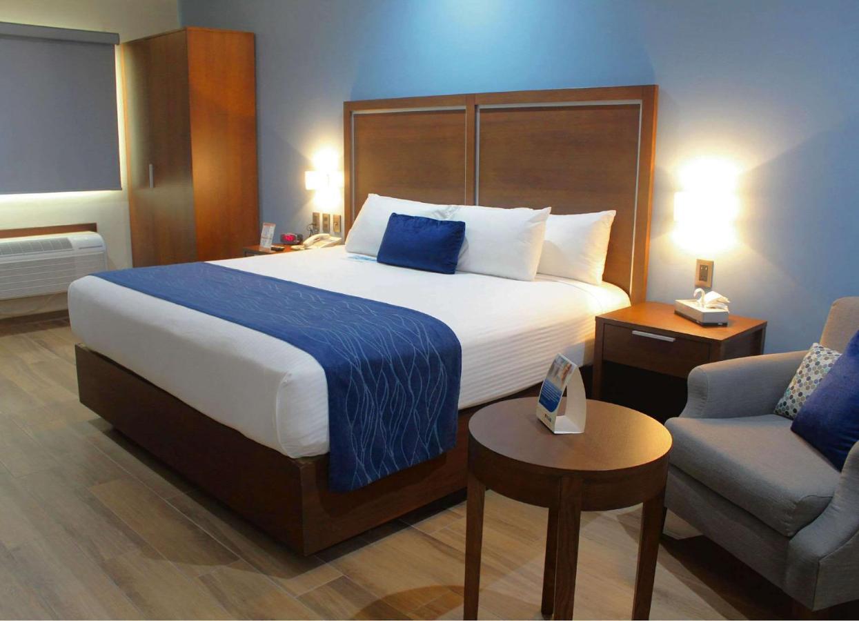 Comfort Inn Monterrey Norte San Nicolás de los Garzas Exteriör bild