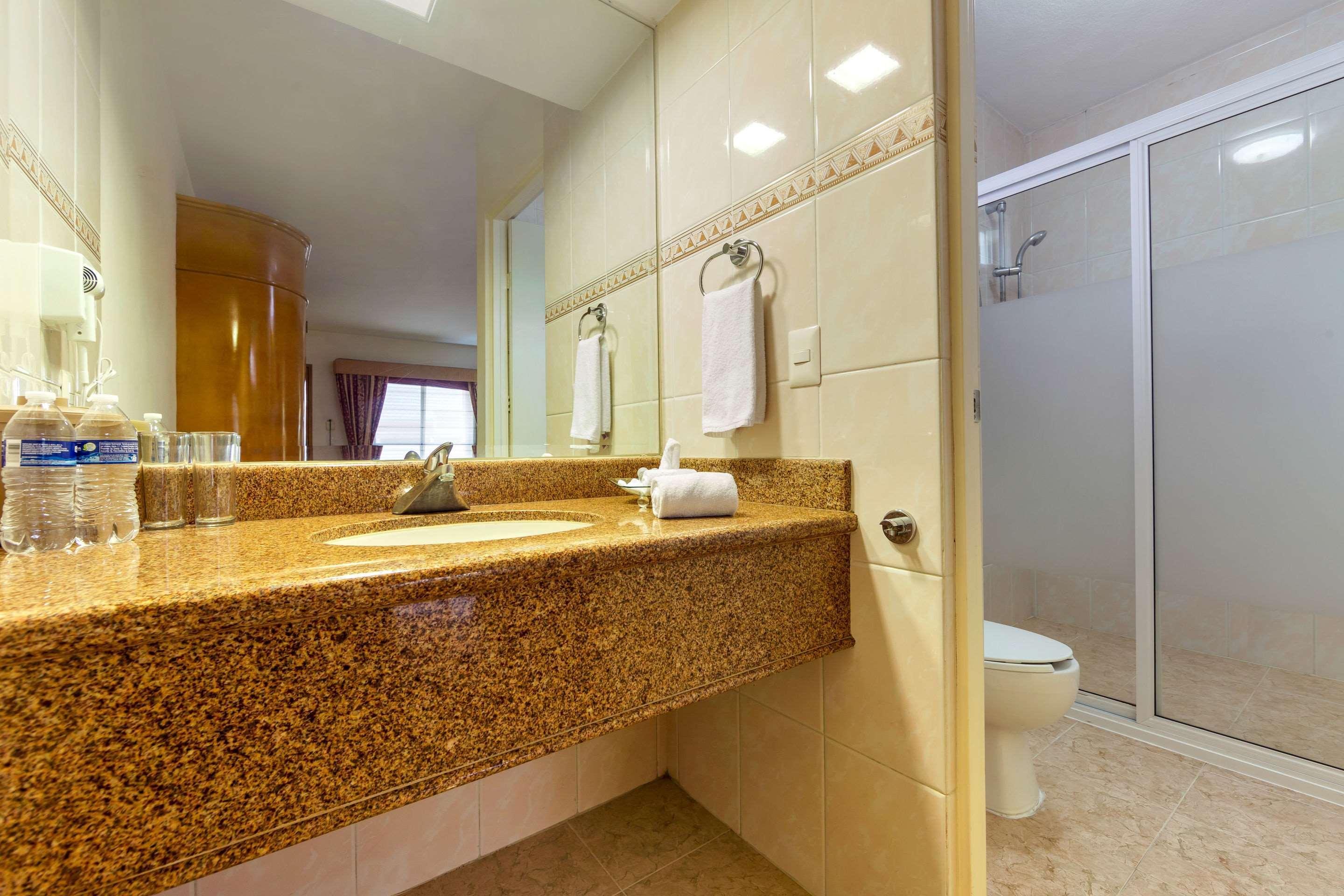 Comfort Inn Monterrey Norte San Nicolás de los Garzas Exteriör bild