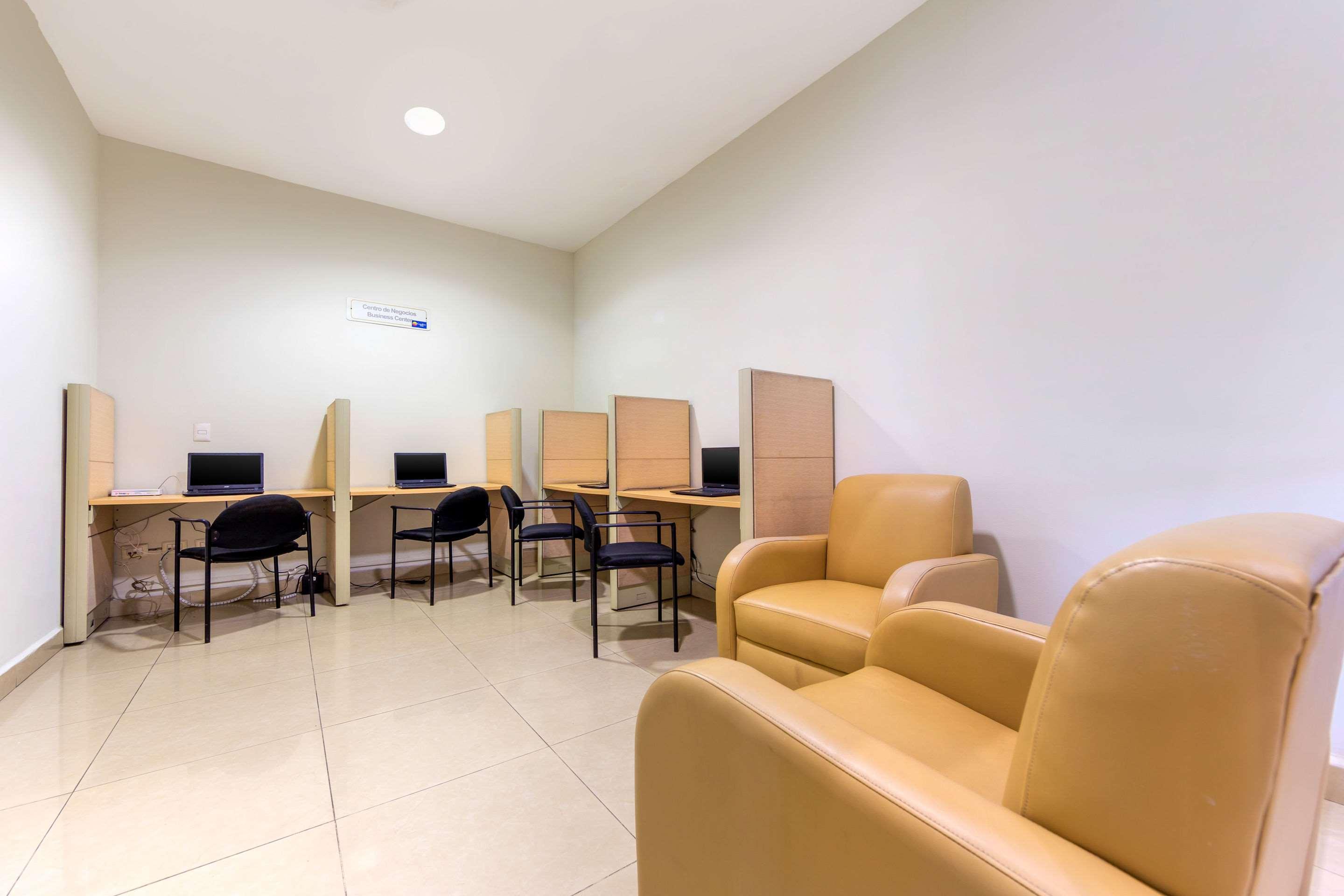 Comfort Inn Monterrey Norte San Nicolás de los Garzas Exteriör bild