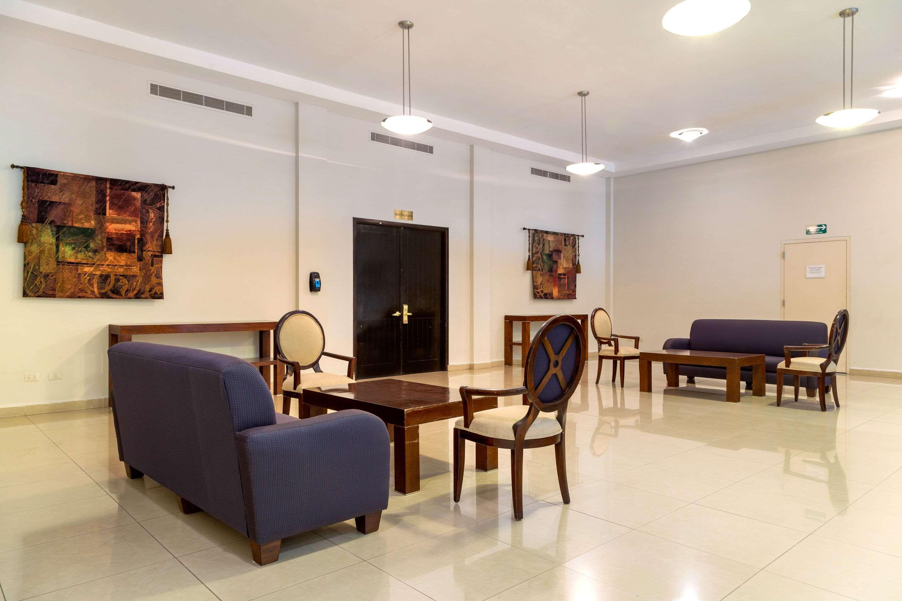 Comfort Inn Monterrey Norte San Nicolás de los Garzas Exteriör bild