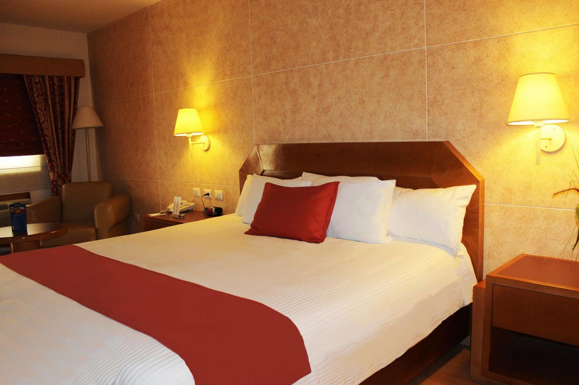 Comfort Inn Monterrey Norte San Nicolás de los Garzas Exteriör bild